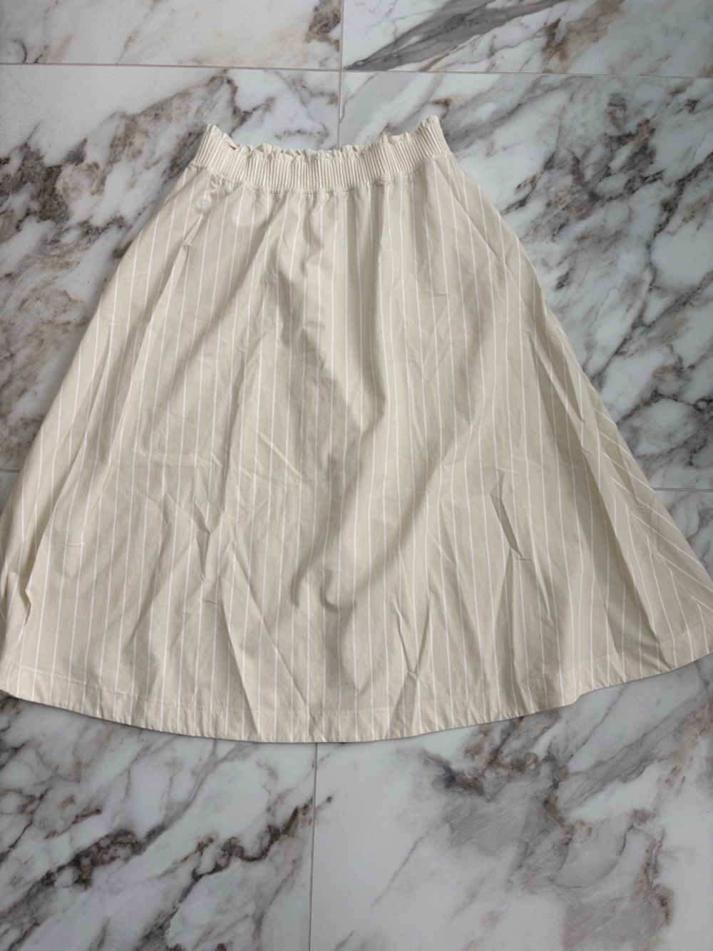 ✨ Lululemon Stretch Woven Ruffle-Waist Midi Skirt | Size M - Picture 10 of 10